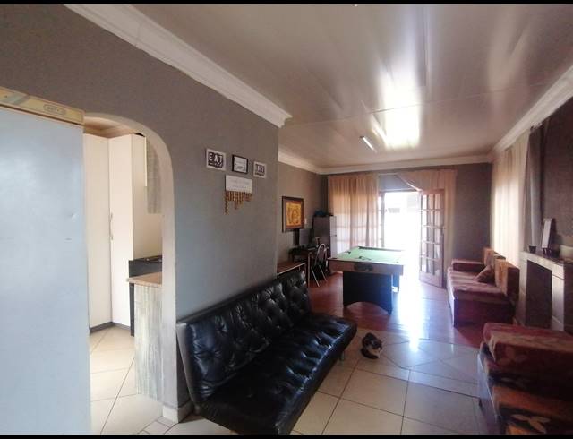 3 BEDROOM FREESTANDING SOLD IN RANDLESPARK